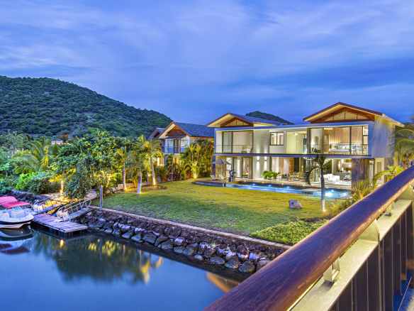 5 Bedroom Villa at the Balise Marina For Sale in Mauritius Luxury